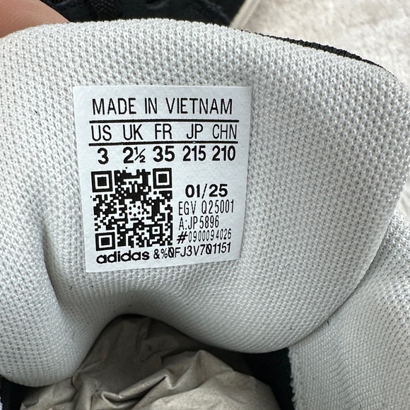 Adidas Kids Sz 3 Black and White Sneakers Grand Court 00s EL - Picture 2 of 9